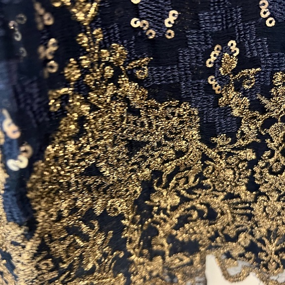 Pakistani Embroidered three pieces Maxi dress.long sleeve. Size small. - Picture 7 of 8